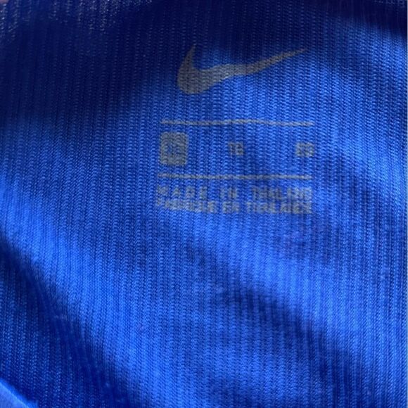 Nike Crop Top Swoosh Size XL Pink and Blue - Picture 3 of 5